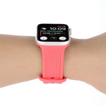 Woven Pattern Figure 8 Buckle Silicone Strap Watchband For Apple Watch Series, 7 45mm / 6 & SE & 5 & 4 44mm / 3 & 2 & 1 42mm, 7 41mm / 6 & SE & 5 & 4 40mm / 3 & 2 & 1 38mm