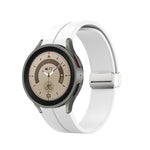 Bracelet de montre en silicone avec boucle argentée pliable