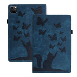 غطاء لوحي من الجلد بنقش قطة فراشة، لجهاز iPad Air 13 2026 / 2025 / 2024، لجهاز iPad Air 11 2026 / 2025 / 2024، لجهاز iPad Pro 13 2025 / 2024، لجهاز iPad Pro 11 2025 / 2024، لجهاز iPad mini 2024 / 2021