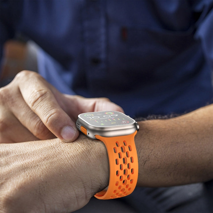 Oval Holes Fluororubber Watch Band, For Apple Watch Series 6 44mm, For Apple Watch Series 5 44mm, For Apple Watch Series 4 44mm, For Apple Watch Series 3 42mm, For Apple Watch Series 2 42mm, For Apple Watch 42mm