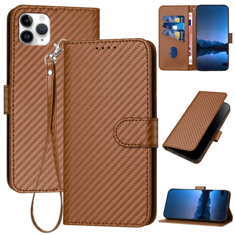 غطاء هاتف من جلد ألياف الكربون مع مشبك وحبل معصم YX0070، لهواتف iPhone 12 mini، iPhone 11 Pro Max، iPhone 11، iPhone 11 Pro، iPhone X / XS، iPhone XR