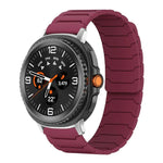 xDfind Magnetic Silicone Watch Band, For Samsung Galaxy Watch Ultra / Ultra 2025, For Samsung Galaxy Watch8 / 8 Classic, For Samsung Galaxy Watch 7 / 6 / 5 / FE
