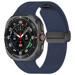 xDfind  Flat Head Groove Folding Black Buckle Silicone Watch Band, For Samsung Galaxy Watch Ultra / Ultra 2025