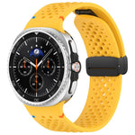 xDfind Magnetic Black Buckle Honeycomb Breathable Silicone Watch Band, For Samsung Galaxy Watch8 / Watch8 Classic
