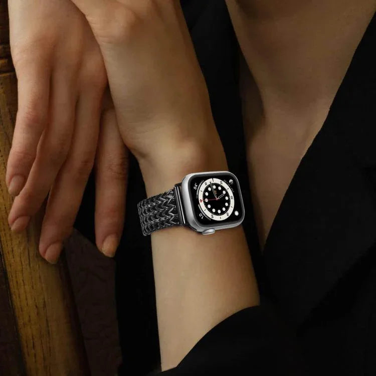 سوار ساعة من الفولاذ المقاوم للصدأ المضفر بنمط عظم السمكة من xDfind، لسلسلة Apple Watch مقاسات 42 / 44 / 45 / 46 / 49مم، لسلسلة Apple Watch مقاسات 38 / 40 / 41 / S10 42مم