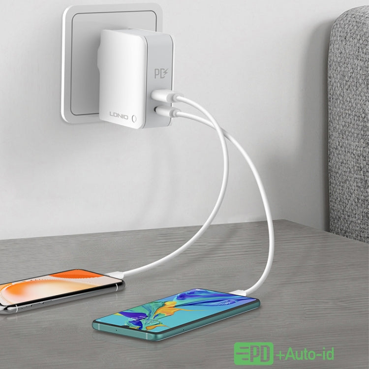 شاحن سفر سريع قابل للطي LDNIO A4403C 30W PD + Auto-id مع كابل Micro USB بطول 1 متر، قابس EU، مع كابل Micro USB