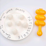 Cute Style Food-grade Sushi Rice Ball Shaker Mold with Spoon for Kids, Random Color Delivery, Spoon Shape