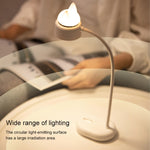 مصباح مكتب ليلي LED بتصميم مصدر ضوء مزدوج على شكل قطة، يدعم التحكم بثلاث مستويات سطوع