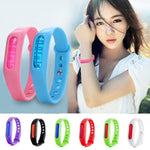 5 PCS Anti-mosquito Silicone Repellent Bracelet Buckle Wristband Bugs Away, Suitable for Children and Adults, Length:23cm, Random Color Delivery, 5 PCS