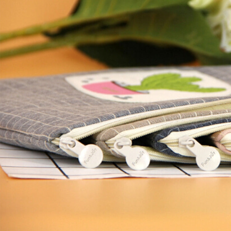 Cactus Pattern Waterproof and Dustproof Canvas File Bag Zipper Data Portable Storage Bag, Random Style Delivery, P156