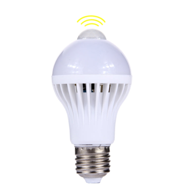 لمبة LED E27 5W مع 12 مصباح SMD 5730 300LM مع حساس حركة بالأشعة تحت الحمراء، مدى الاستشعار: 4-6 أمتار، AC 220V، E27 5W ضوء أبيض، E27 5W ضوء أبيض دافئ