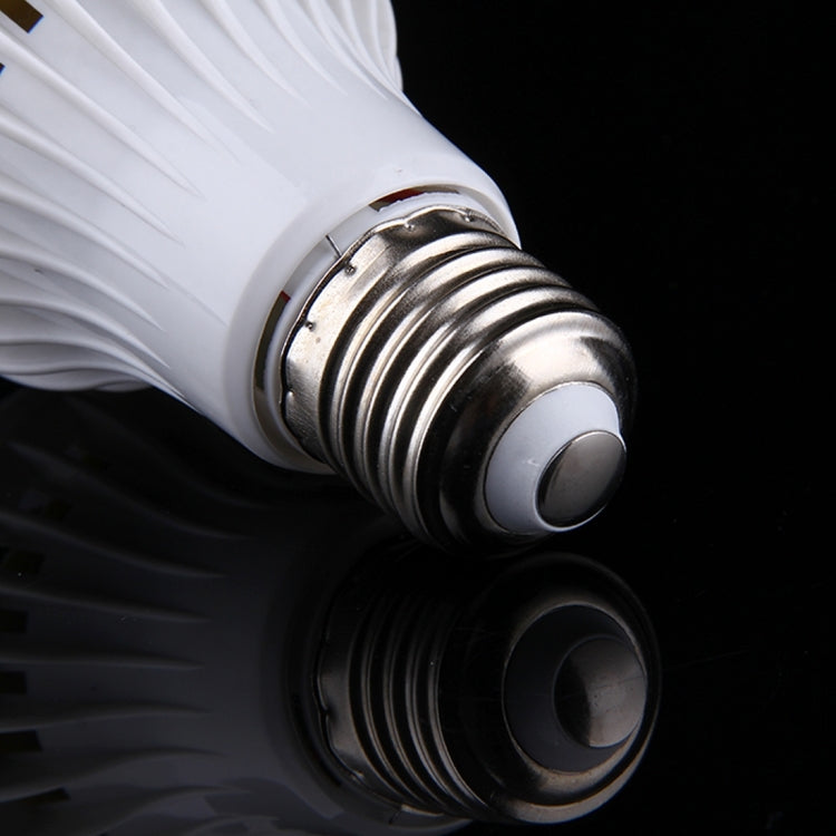 لمبة LED E27 5W مع 12 مصباح SMD 5730 300LM مع حساس حركة بالأشعة تحت الحمراء، مدى الاستشعار: 4-6 أمتار، AC 220V، E27 5W ضوء أبيض، E27 5W ضوء أبيض دافئ