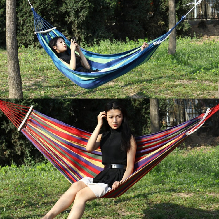 Outdoor Rollover-resistant Single Person Canvas Hammock Portable Beach Swing Bed with Wooden Sticks, Size: 185 x 80cm, Size: 185 x 80cm(Red), Size: 185 x 80cm