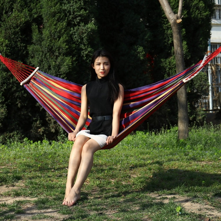 Outdoor Rollover-resistant Double Person Canvas Hammock Portable Beach Swing Bed with Wooden Sticks, Size: 190 x 150cm, Size:190 x 150cm(Red), Size: 190 x 150cm(Blue)