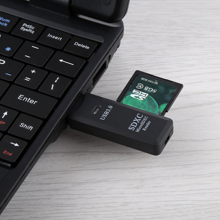 قارئ بطاقات USB 3.0 2 في 1، سرعة فائقة 5 جيجابت في الثانية، يدعم بطاقة SD / بطاقة TF