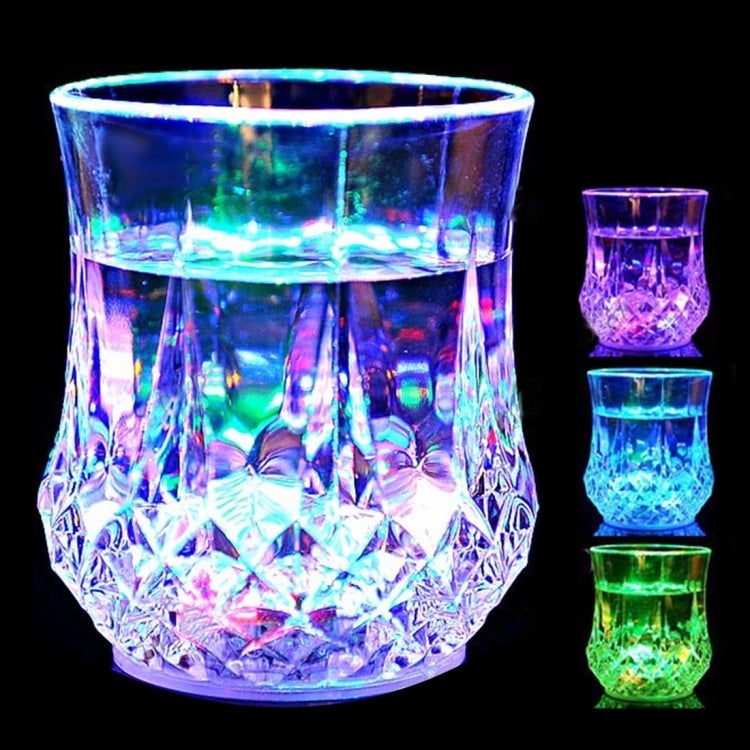 كوب أناناس ملون إبداعي بإضاءة LED وحساس قوس قزح، كوب أناناس بإضاءة LED