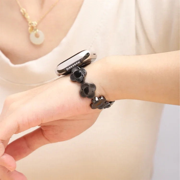 Four Leaf Clover Quick-Release Metal Chain Watch Band, For Apple Watch SE 2022 44mm, For Apple Watch Series 7 41mm, For Apple Watch Series 7 45mm, For Apple Watch Series 6 40mm, For Apple Watch Series 6 44mm, For Apple Watch Series 5 44mm              ...