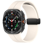 For Samsung Galaxy Watch Ultra 47mm Groove Style Folding Magnetic Buckle Silicone Watch Band