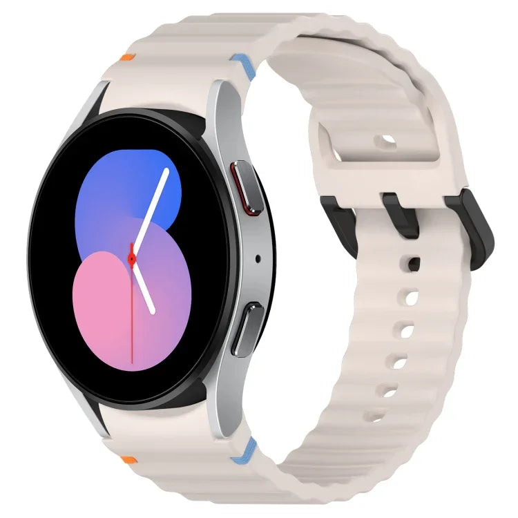 سوار ساعة سيليكون بنقشة حبيبات متموجة مع مشبك أسود مخيط، لـ Samsung Galaxy Watch 5 مقاس 40 / 44مم، لـ Samsung Galaxy Watch 5 Pro، لـ Samsung Galaxy Watch 4 مقاس 40 / 44مم، لـ Samsung Galaxy Watch 4 Classic مقاس 42 / 46مم