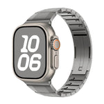 Abnehmbares, gebogenes Edelstahl-Armband, passend für Apple Watch 46 mm / 49 mm / 45 mm / 44 mm und 42 mm / 41 mm / 40 mm / 38 mm