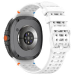 Eight-shaped Buckle Breathable Stitched Silicone Watch Band, For Samsung Galaxy Watch8 / Watch8 Classic