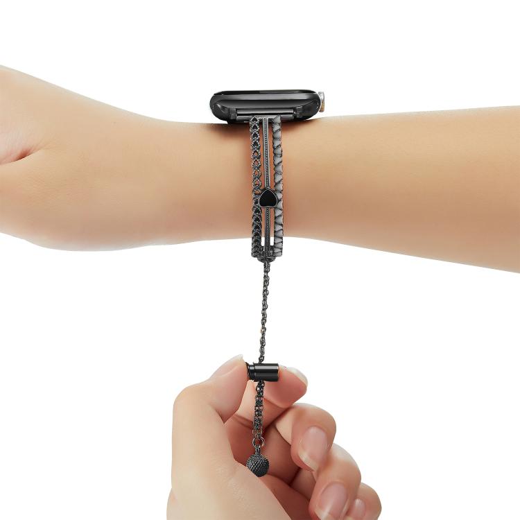 Armband „Liebe“ aus weißer Zinklegierung, passend für Apple Watch 46 mm / 49 mm / 45 mm / 44 mm und 42 mm / 41 mm / 40 mm / 38 mm