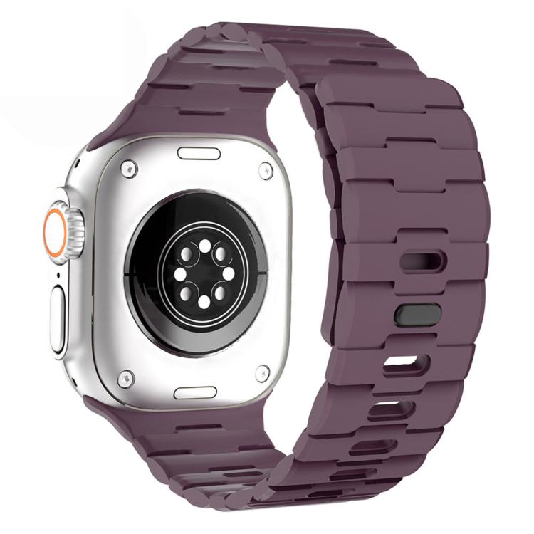 Horse-Embossed Single-Pin Magnetic Silicone Watch Band, For Apple Watch 46mm / 49mm / 45mm / 44mm