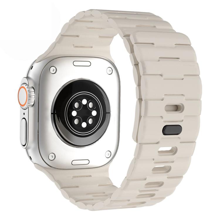 Horse-Embossed Single-Pin Magnetic Silicone Watch Band, For Apple Watch 46mm / 49mm / 45mm / 44mm