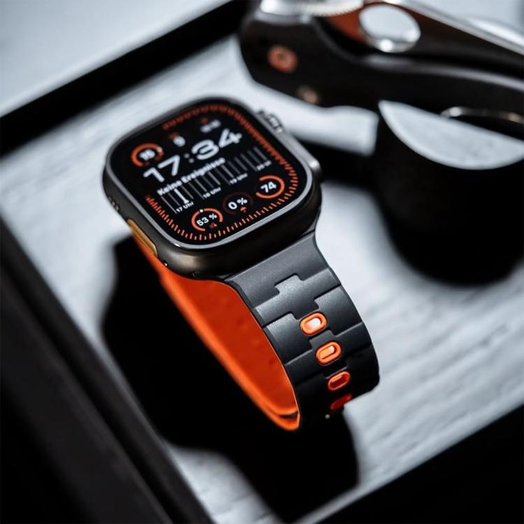 Horse-Embossed Single-Pin Magnetic Silicone Watch Band, For Apple Watch 46mm / 49mm / 45mm / 44mm