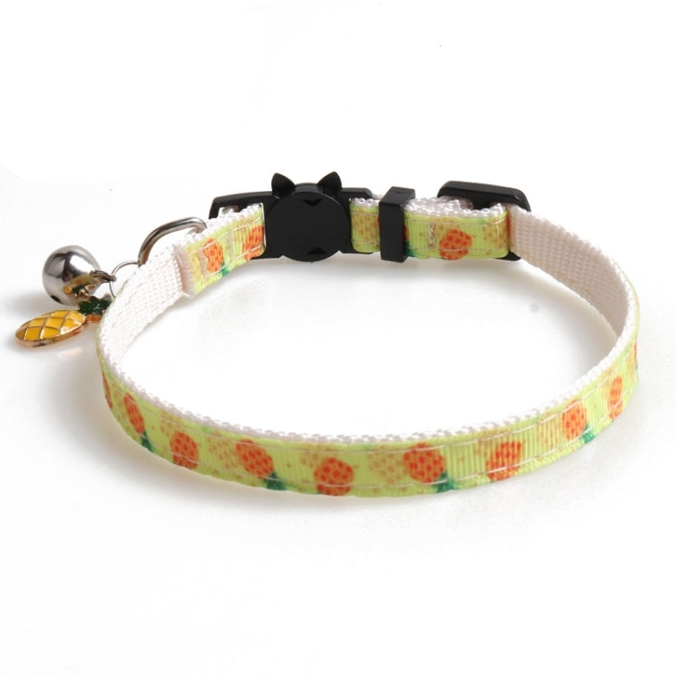 Collier pour chat en sangle avec motif de fruits et accessoires, clochette incluse.